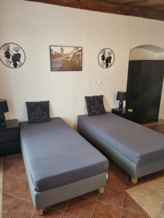 Vila Lucia - Apartman 1 Plzen Ngoại thất bức ảnh